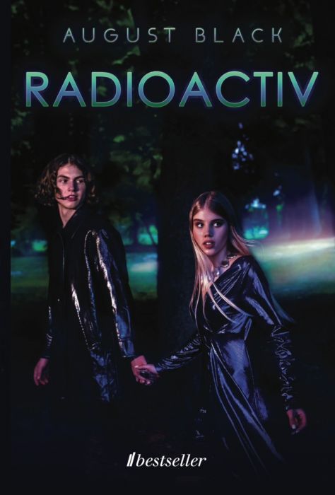 Radioactiv (vol. 2 din seria Toxic) (cu autograf de la autor)